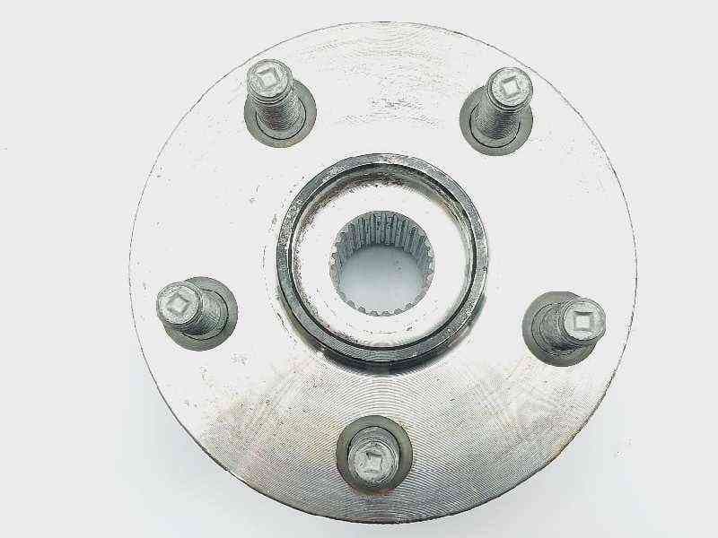 Recambio de buje para toyota yaris xpa1f referencia OEM IAM 43550K0010