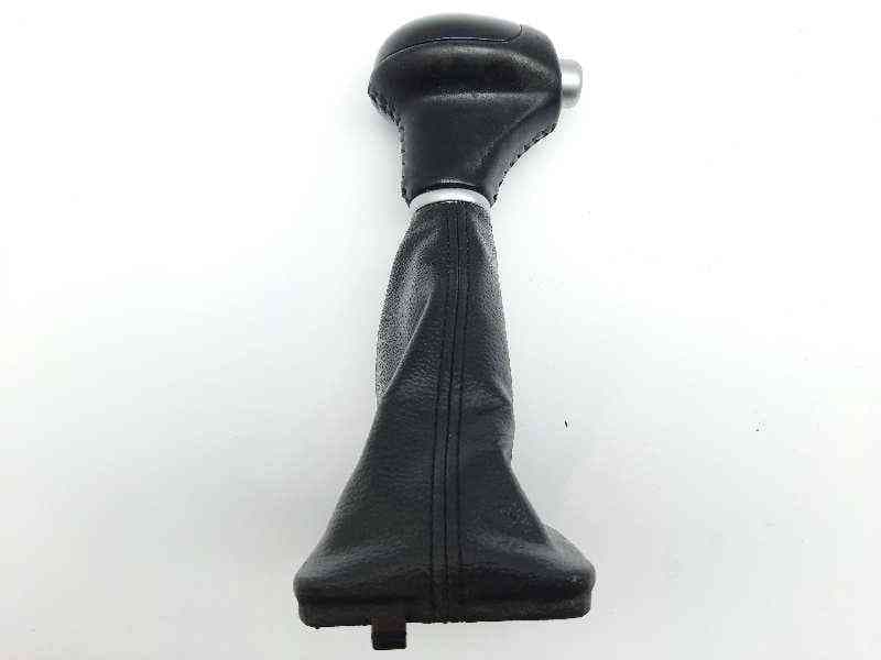 Recambio de pomo palanca cambio para kia carens ( ) drive referencia OEM IAM 46720A2110WK 2