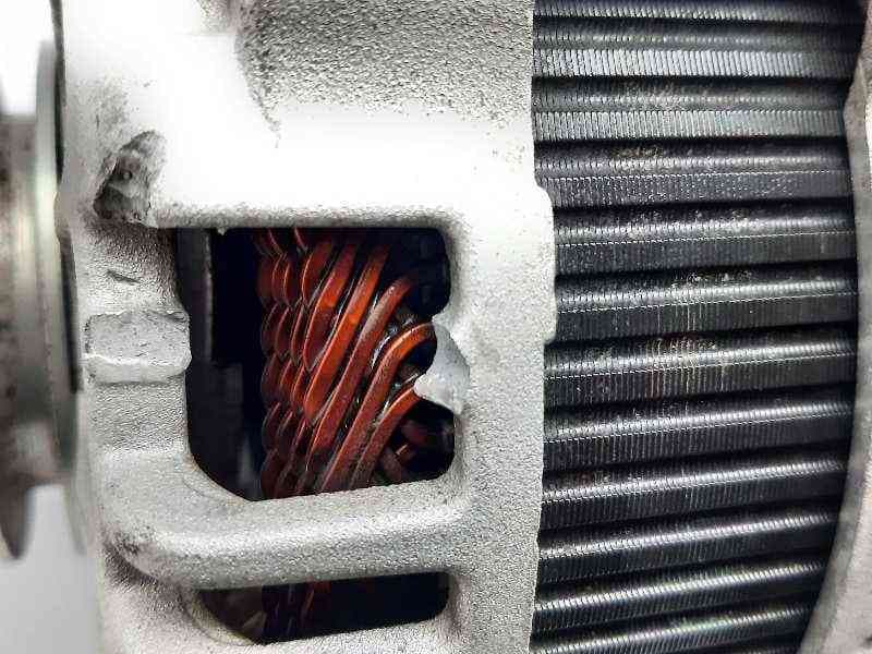 Recambio de alternador para kia carens ( ) drive referencia OEM IAM 373002A900 8