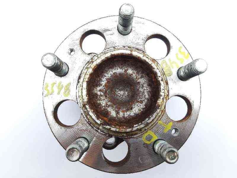 Recambio de buje para kia carens ( ) drive referencia OEM IAM 52730A4000