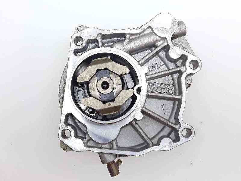 Recambio de depresor freno / bomba vacio para opel astra j lim. sport referencia OEM IAM - Negro 2