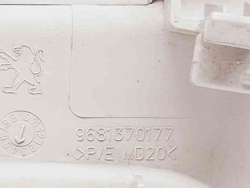 Recambio de luz interior para peugeot 5008 premium referencia OEM IAM 9681376177 4