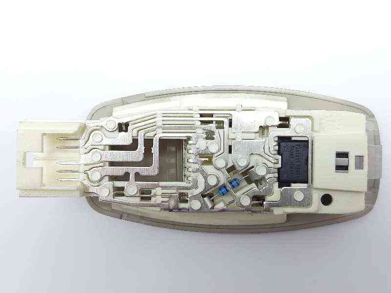 Recambio de luz interior para renault clio iv limited referencia OEM IAM 264301419R 2