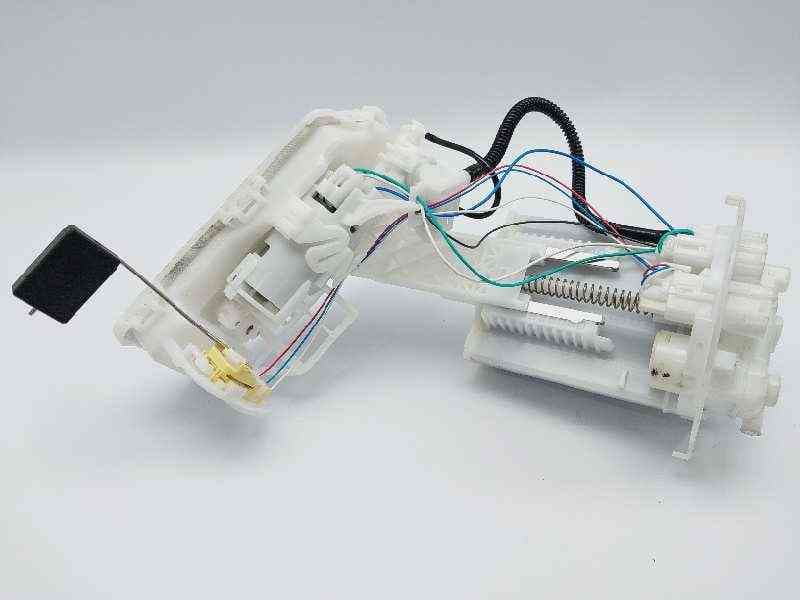 Recambio de bomba combustible para toyota yaris xpa1f referencia OEM IAM 77020K0050