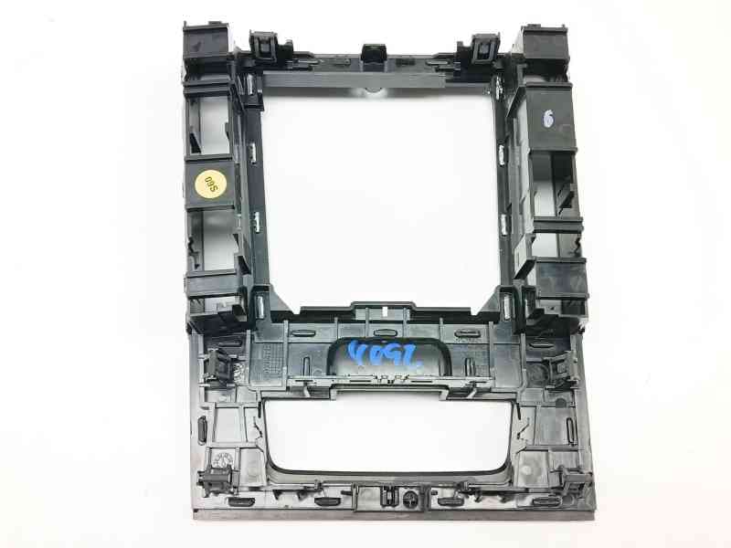 Recambio de moldura para skoda superb iii (3v3) 2.0 tdi referencia OEM IAM 3V1863212A 3
