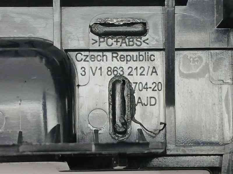Recambio de moldura para skoda superb iii (3v3) 2.0 tdi referencia OEM IAM 3V1863212A 4