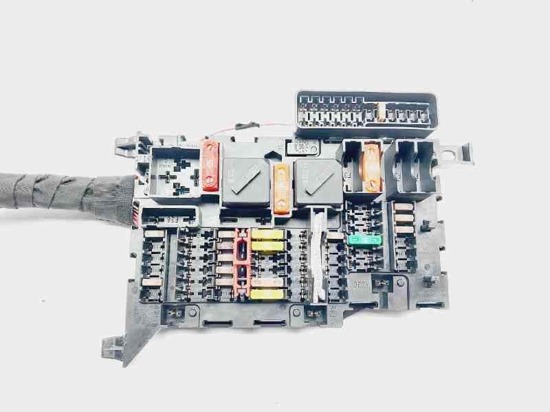 Recambio de caja reles / fusibles para mini one m1 referencia OEM IAM 61149360501