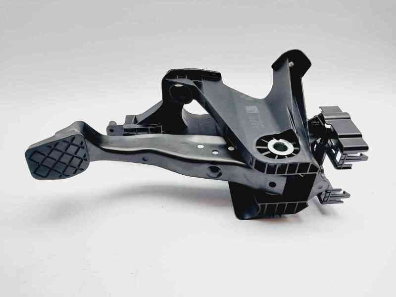 Recambio de pedal freno para volkswagen t-roc edition referencia OEM IAM 5Q1721058DM