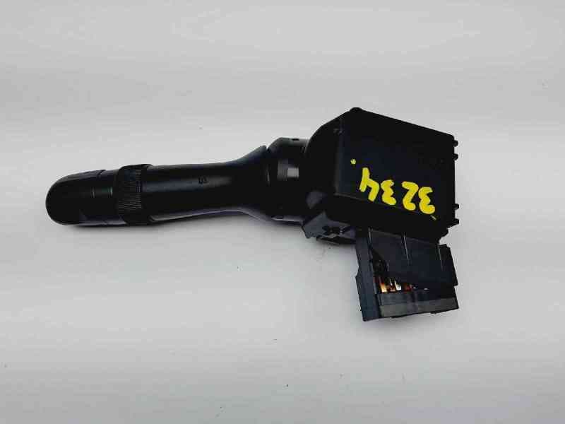 Recambio de mando limpia para toyota verso active referencia OEM IAM 17F1442 2