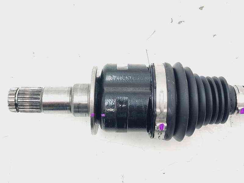 Recambio de transmision delantera derecha para toyota yaris xpa1f referencia OEM IAM 3