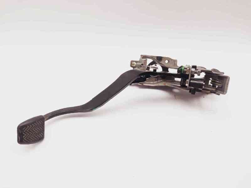 Recambio de pedal freno para toyota verso active referencia OEM IAM 4710120720