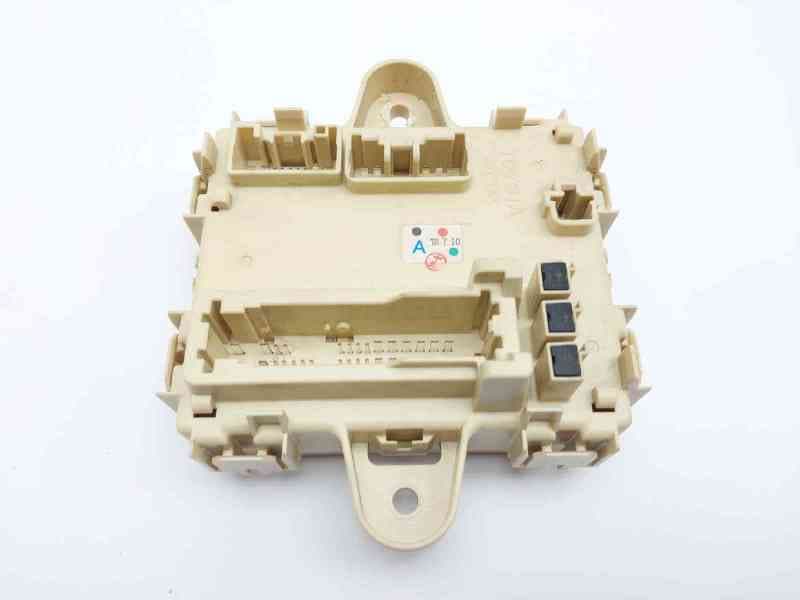 Recambio de modulo electronico para lexus rx 400h referencia OEM IAM 8267048060