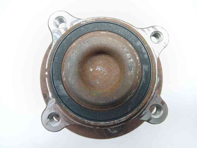Recambio de buje para opel astra j (p10) 1.7 cdti (68) referencia OEM IAM 13502873 3
