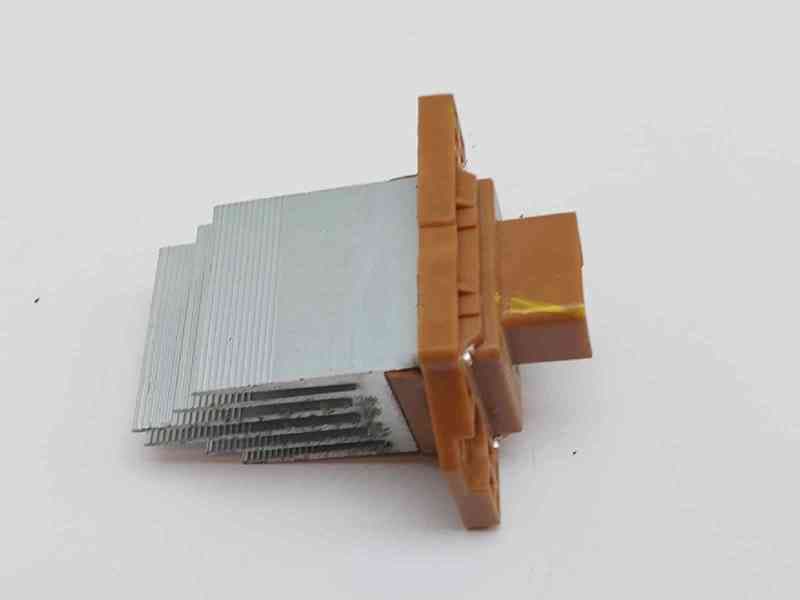 Recambio de resistencia calefaccion para hyundai i30 cw (pd) go! referencia OEM IAM