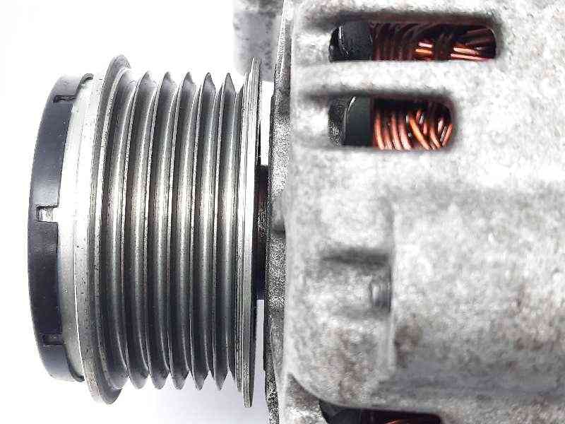 Recambio de alternador para kia stonic (ybcuv) tech referencia OEM IAM 3730004950 2