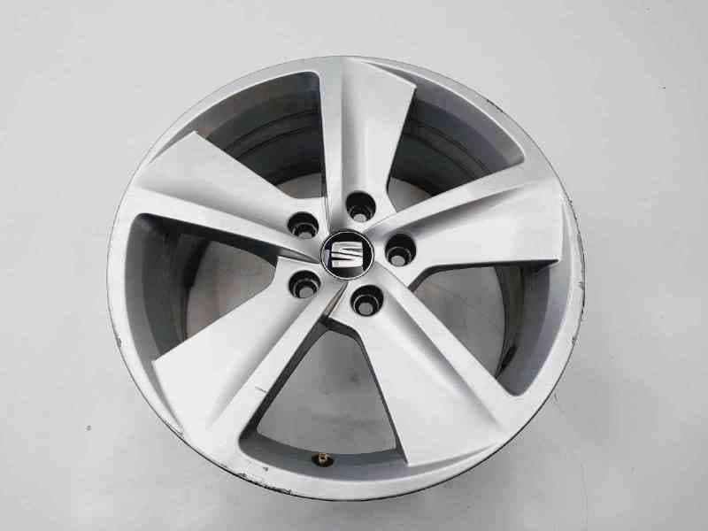 Recambio de llanta para seat leon (5f1) style referencia OEM IAM 5F0601025B