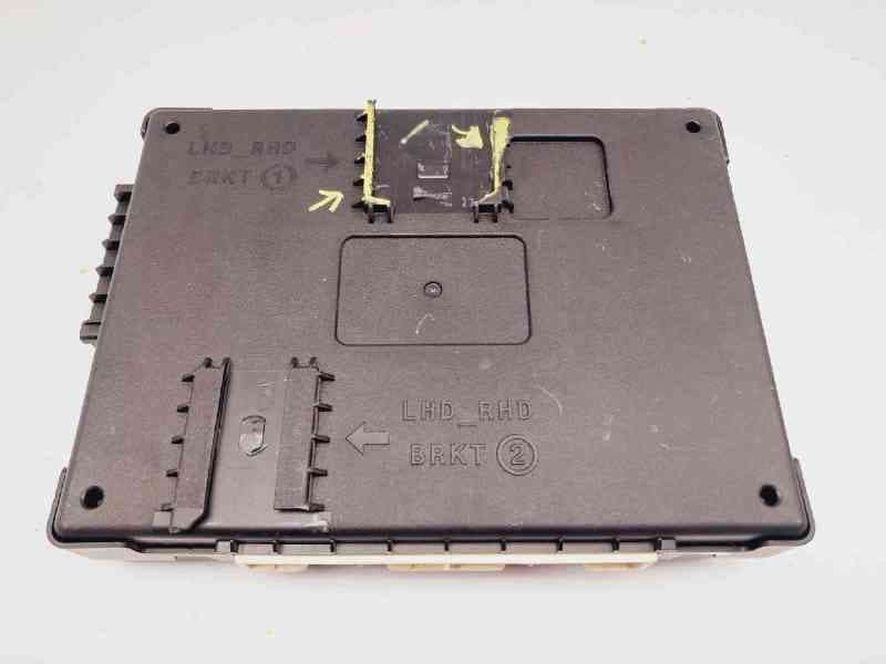 Recambio de modulo electronico para hyundai i20 classic referencia OEM IAM 95400C8020 2