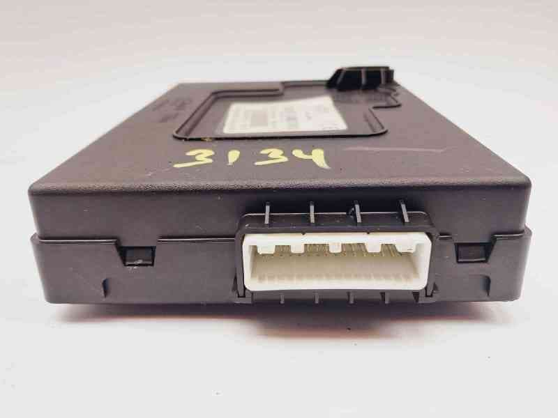 Recambio de modulo electronico para hyundai i20 classic referencia OEM IAM 95400C8020 4
