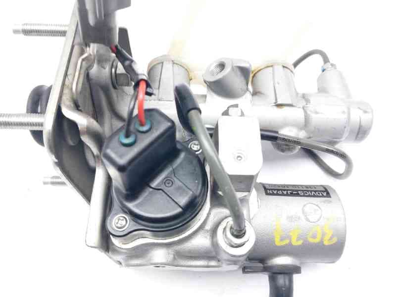 Recambio de bomba freno para lexus rx 400h referencia OEM IAM 13801010450 13811010420 3