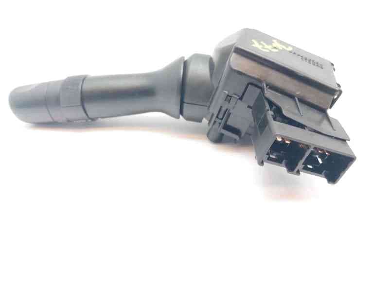 Recambio de mando limpia para lexus rx 400h referencia OEM IAM 173848LH 8465248120 4