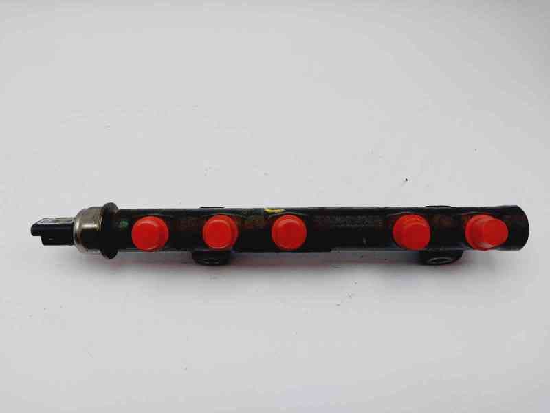 Recambio de rampa inyectora para peugeot 5008 premium referencia OEM IAM 9684753080