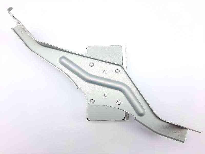 Recambio de modulo electronico para lexus is 300h referencia OEM IAM 8624053040 3