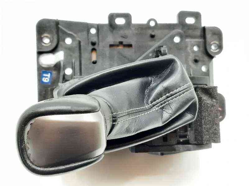 Recambio de palanca cambio para lexus is 300h referencia OEM IAM 3355053320