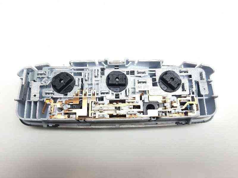 Recambio de luz interior para ford b-max titanium referencia OEM IAM 2