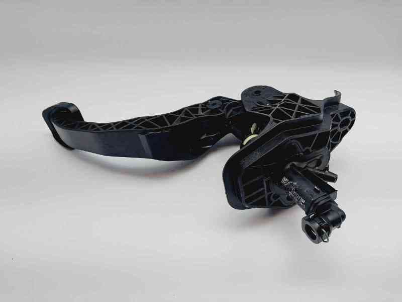 Recambio de pedal embrague para seat ibiza (kj1) fr referencia OEM IAM 2Q1721059 2