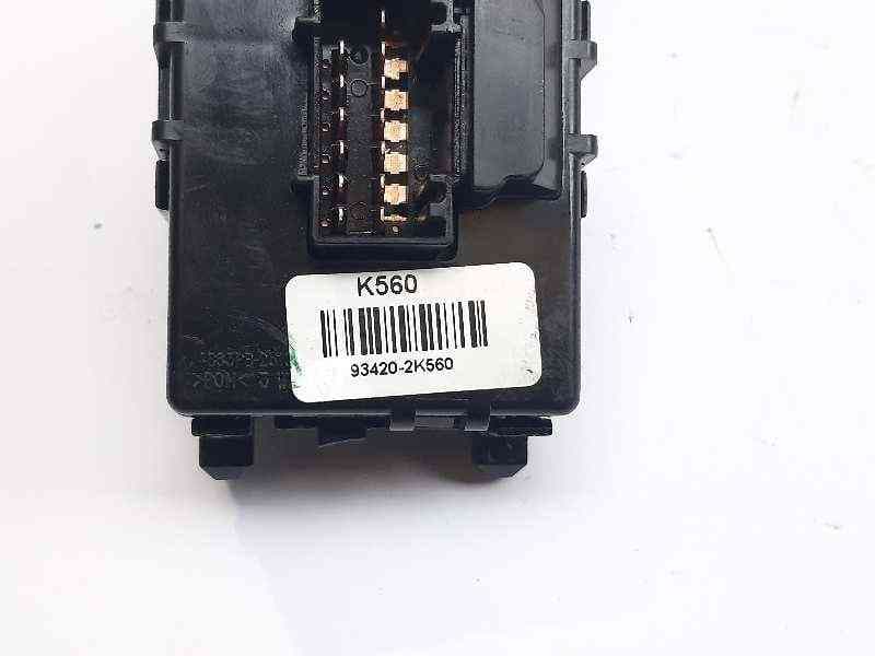 Recambio de mando limpia para hyundai i30 (gd) style referencia OEM IAM 934202K560 - Blanco 2