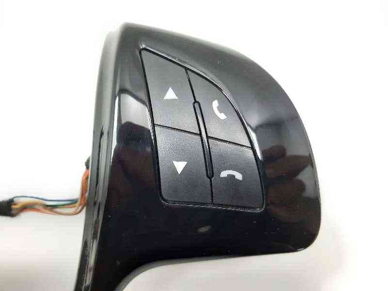 Recambio de mando volante para peugeot bipper básico referencia OEM IAM 630447100C - Blanco 2