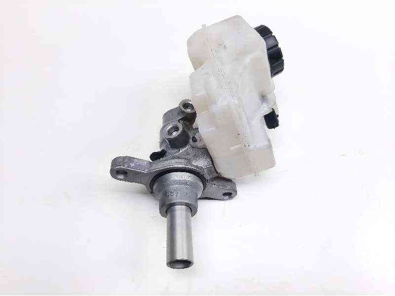 Recambio de bomba freno para renault twingo iii gt referencia OEM IAM 460914024R - Naranja