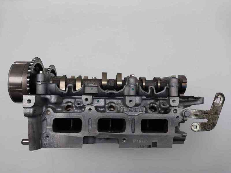 Recambio de culata para dacia sandero access referencia OEM IAM 110410442R 3736R 5