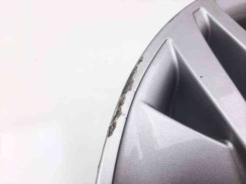 Recambio de llanta para citroën c4 lim. seduction referencia OEM IAM 9667802677 - Blanco 3