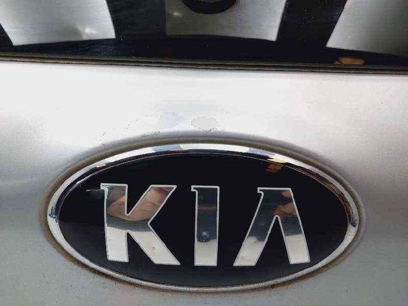 Recambio de porton trasero para kia carens ( ) x-tech referencia OEM IAM 73700A4040 4
