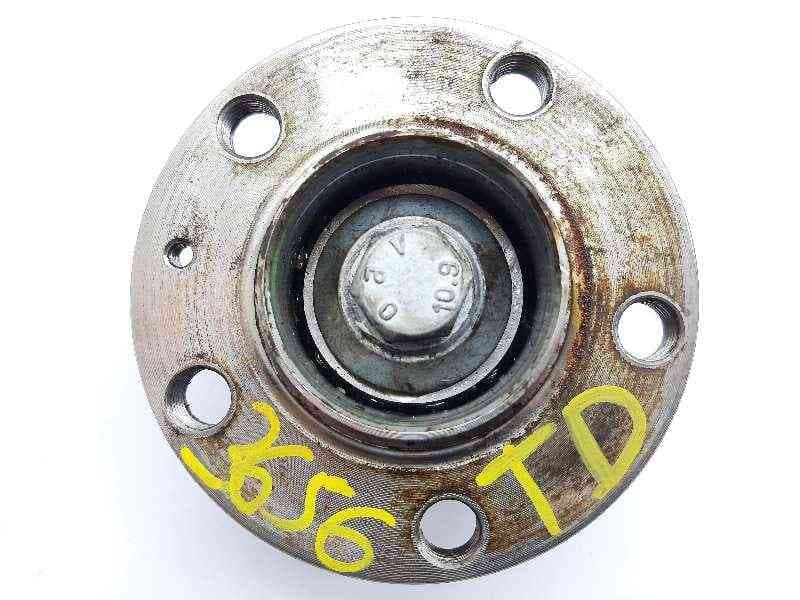 Recambio de buje para seat ibiza (kj1) xcellence go referencia OEM IAM 2Q0501611B