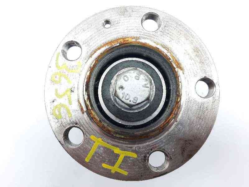 Recambio de buje para seat ibiza (kj1) xcellence go referencia OEM IAM 2Q0501611B