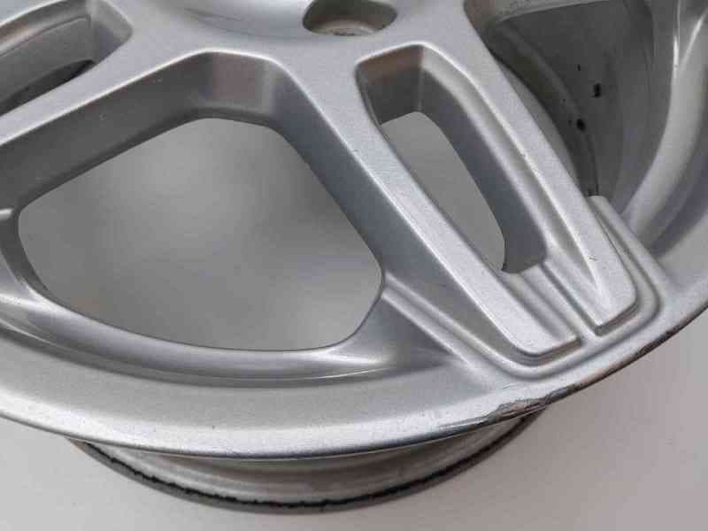 Recambio de llanta para ford fiesta (ccn) titanium referencia OEM IAM C1BC1007BB 3