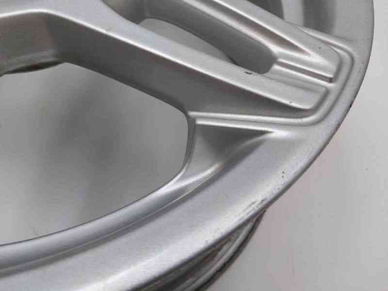 Recambio de llanta para ford fiesta (ccn) titanium referencia OEM IAM C1BC1007BB 5