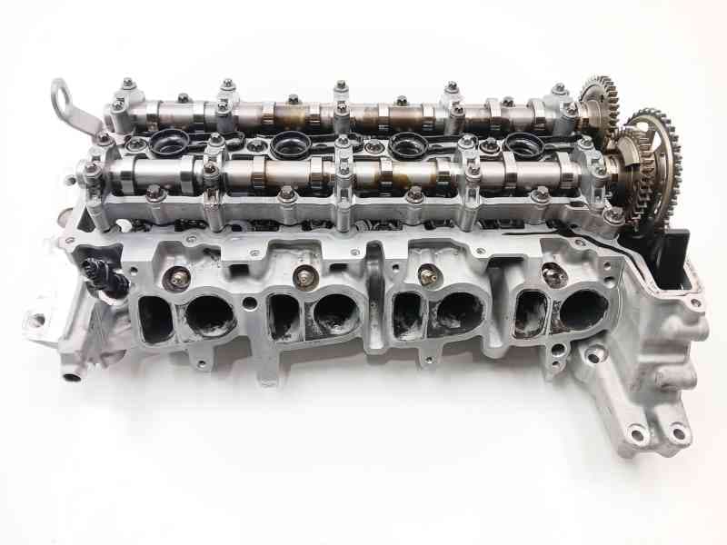 Recambio de culata para bmw x1 (f48) sdrive 18 d referencia OEM IAM 85802630401 8580263 7