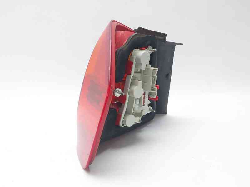 Recambio de piloto trasero derecho para bmw 3 (e90) 330 xd referencia OEM IAM 276302 4