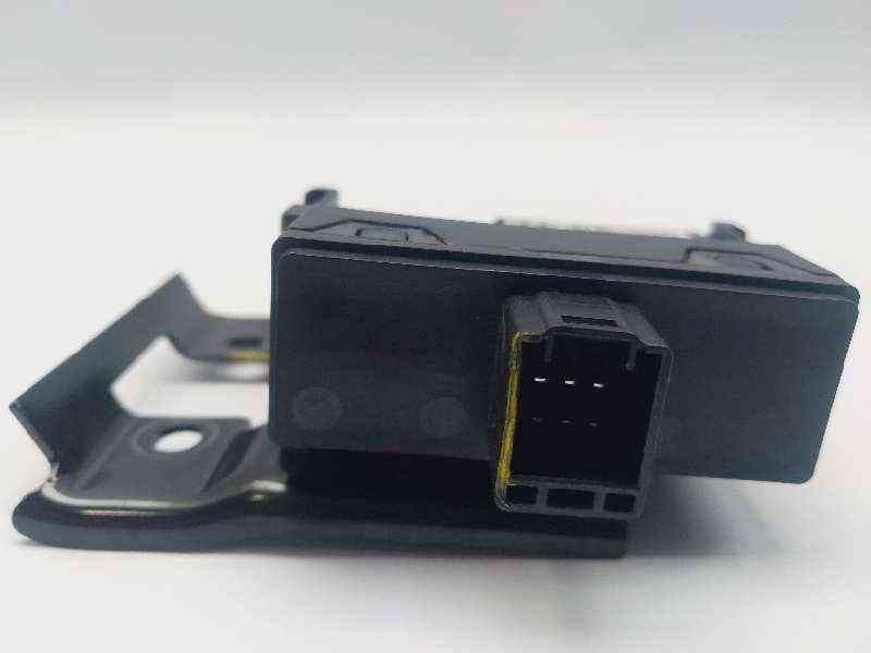 Recambio de modulo electronico para hyundai i30 (pd) n referencia OEM IAM 29620S0100 3
