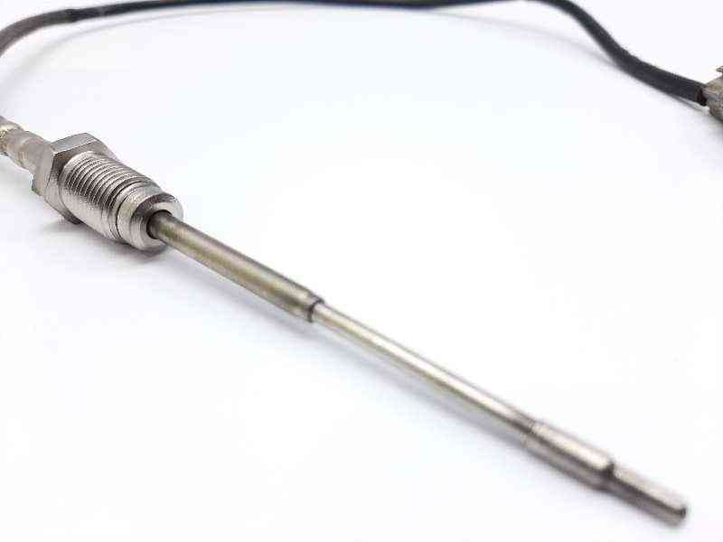 Recambio de sonda lambda para dacia sandero ambiance referencia OEM IAM 226401632R 2
