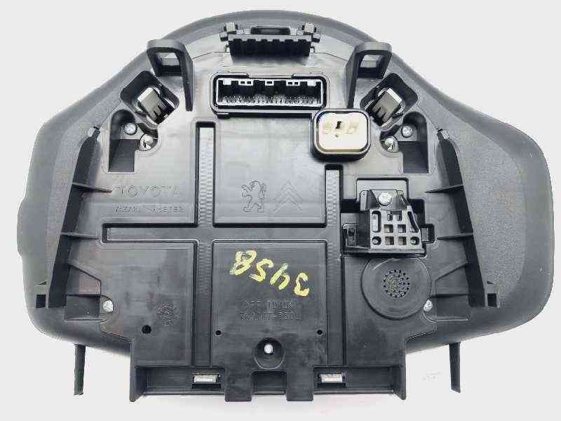 Recambio de cuadro instrumentos para toyota aygo x-cite referencia OEM IAM 769167330U - Blanco 2
