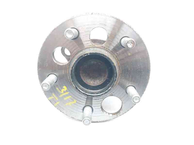 Recambio de buje para toyota auris active referencia OEM IAM