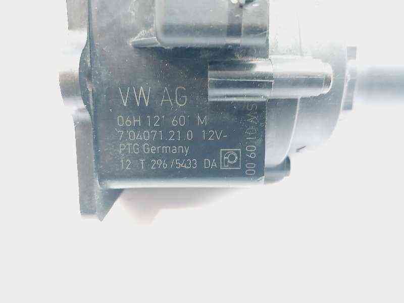Recambio de bomba agua para audi a4 ber. (b8) básico referencia OEM IAM 06H121601M 2