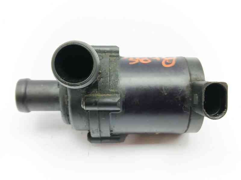 Recambio de bomba agua para audi q7 (4lb) 3.0 tdi quattro referencia OEM IAM 7L0965561L