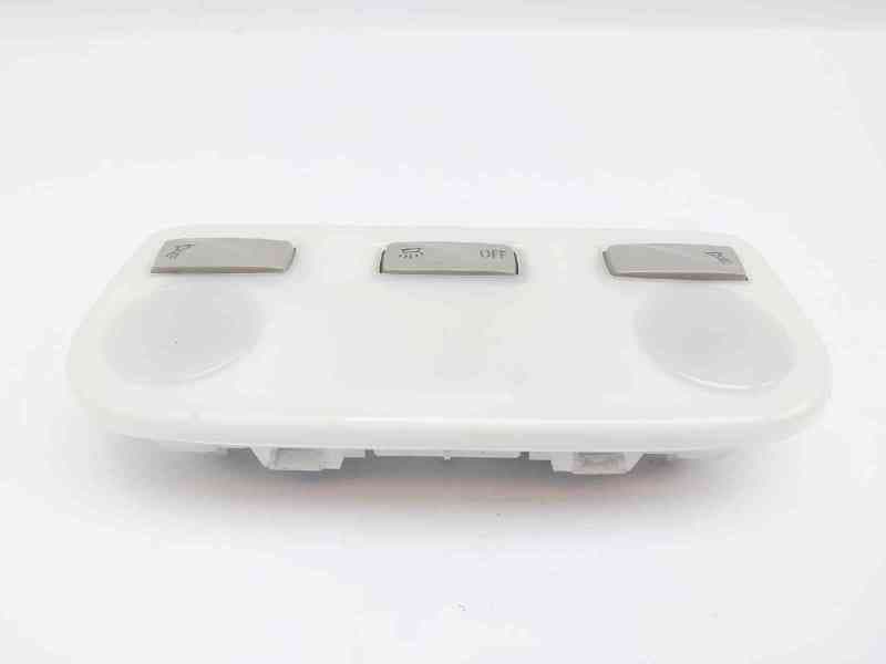 Recambio de luz interior para renault fluence dynamique referencia OEM IAM 3