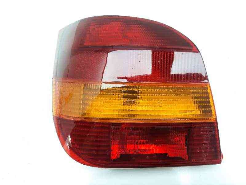 Recambio de piloto trasero izquierdo para ford fiesta berl./courier referencia OEM IAM