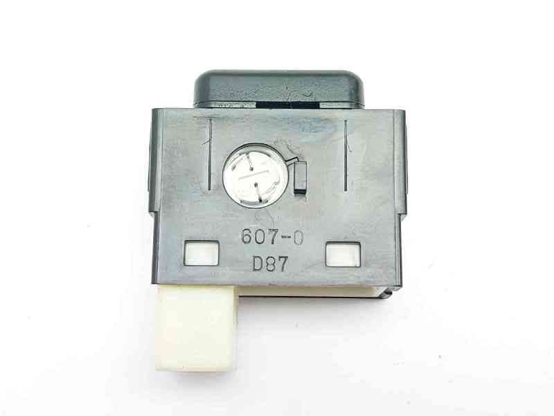 Recambio de interruptor para lexus rx 400h referencia OEM IAM 15A606 2